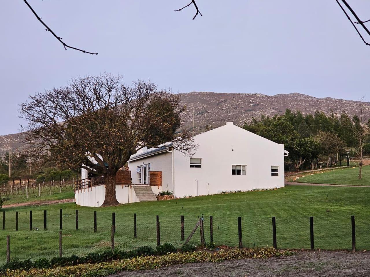 Ou Meul Farm Cottage 波特里弗 外观 照片